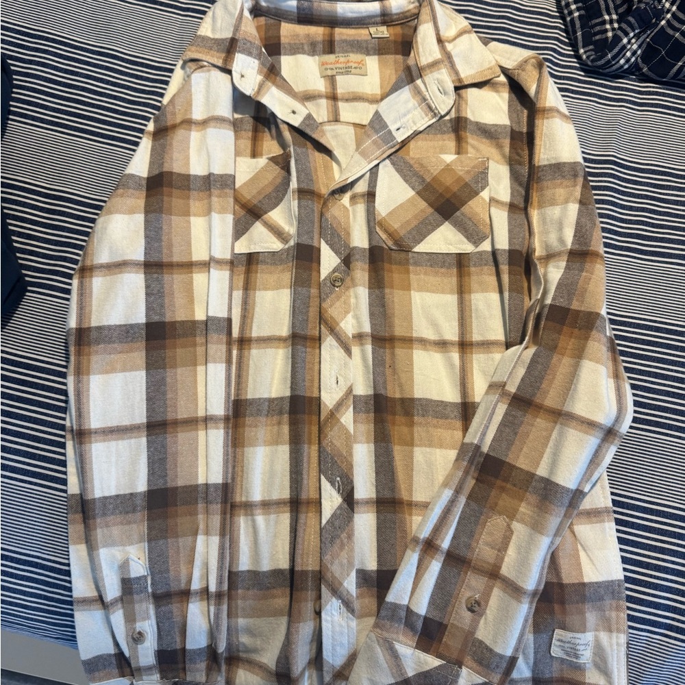 Men's Brown Plaid Button-Up Shirt - Casual Flannel Style
